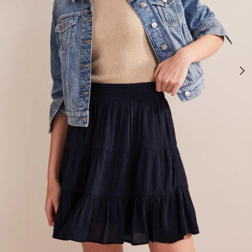 Boden Crinkle Mini Skirt